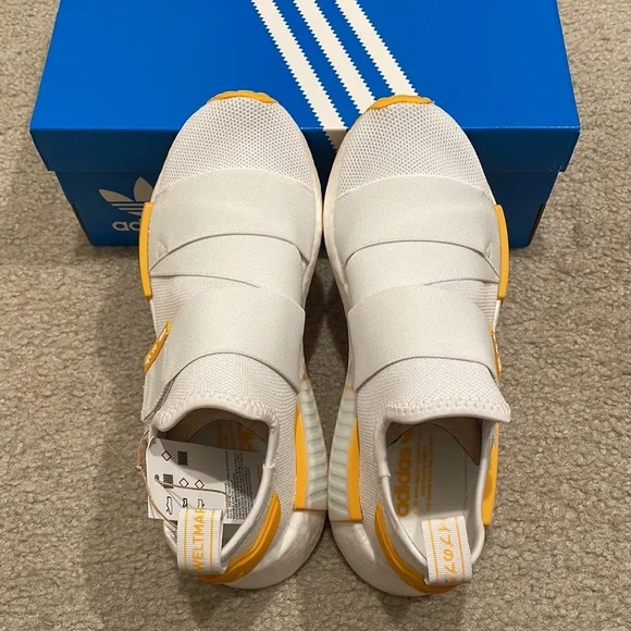 Adidas NMD_R1 STRAP women shoes size 7 brand new with box - Picture 2 of 9